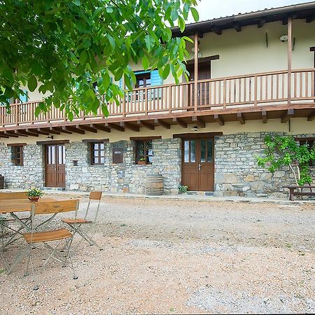 Pri Bregarju Guest House Podsabotin Ngoại thất bức ảnh